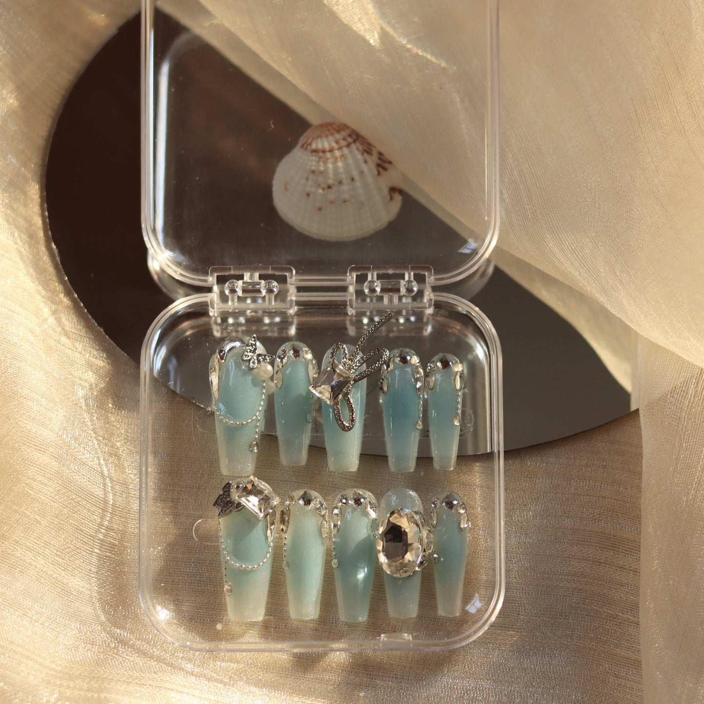 H15 Elegant High-End Blue Reusable High-end Press on Nails