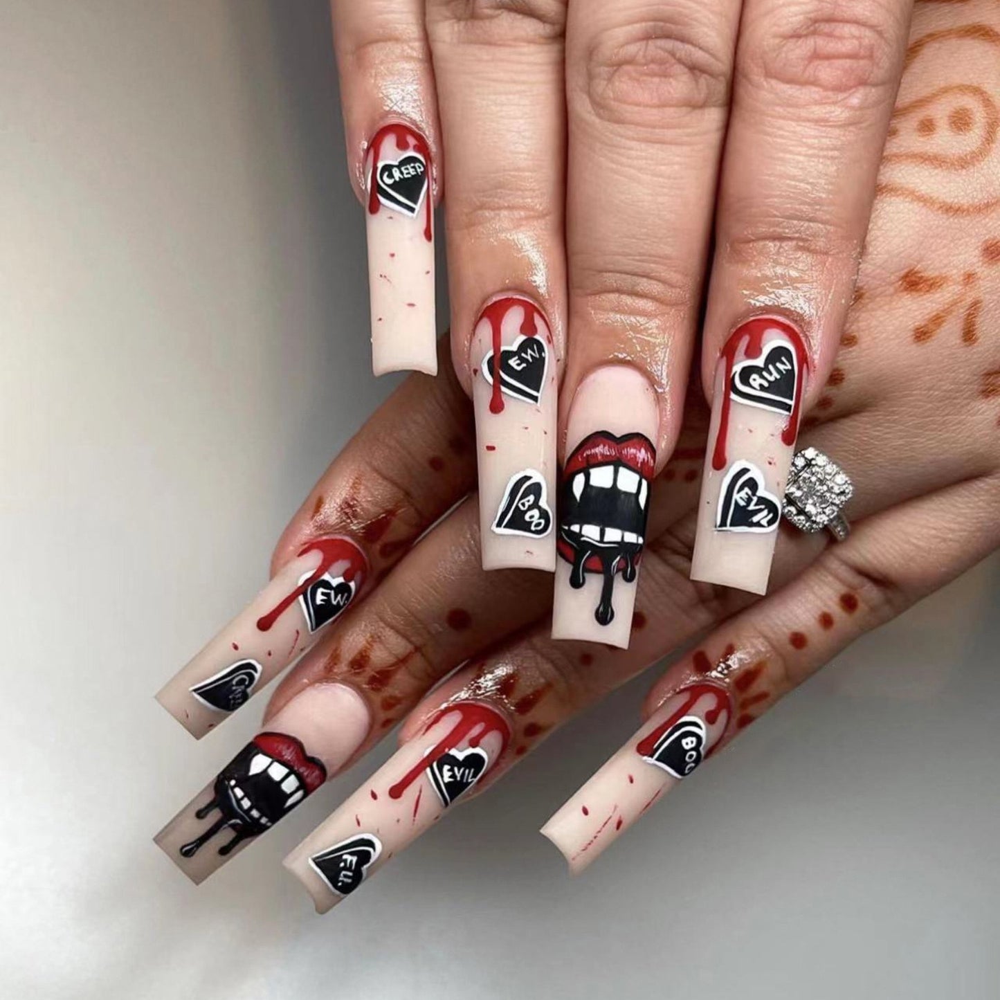 XL11 Haunted Mouth High-end Press on Nails