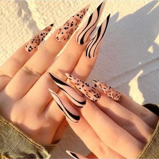 L37 Shadowy Stripes High-end Press on Nails