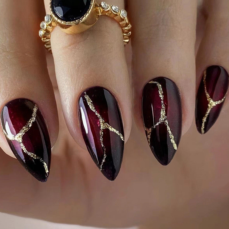 M16 Black Gold Marble Patterns High-end Press on Nails