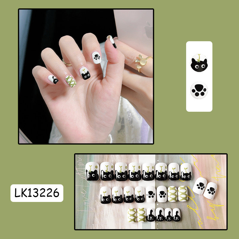 S 73 Curious Paw Black Cat High-end Press on Nails