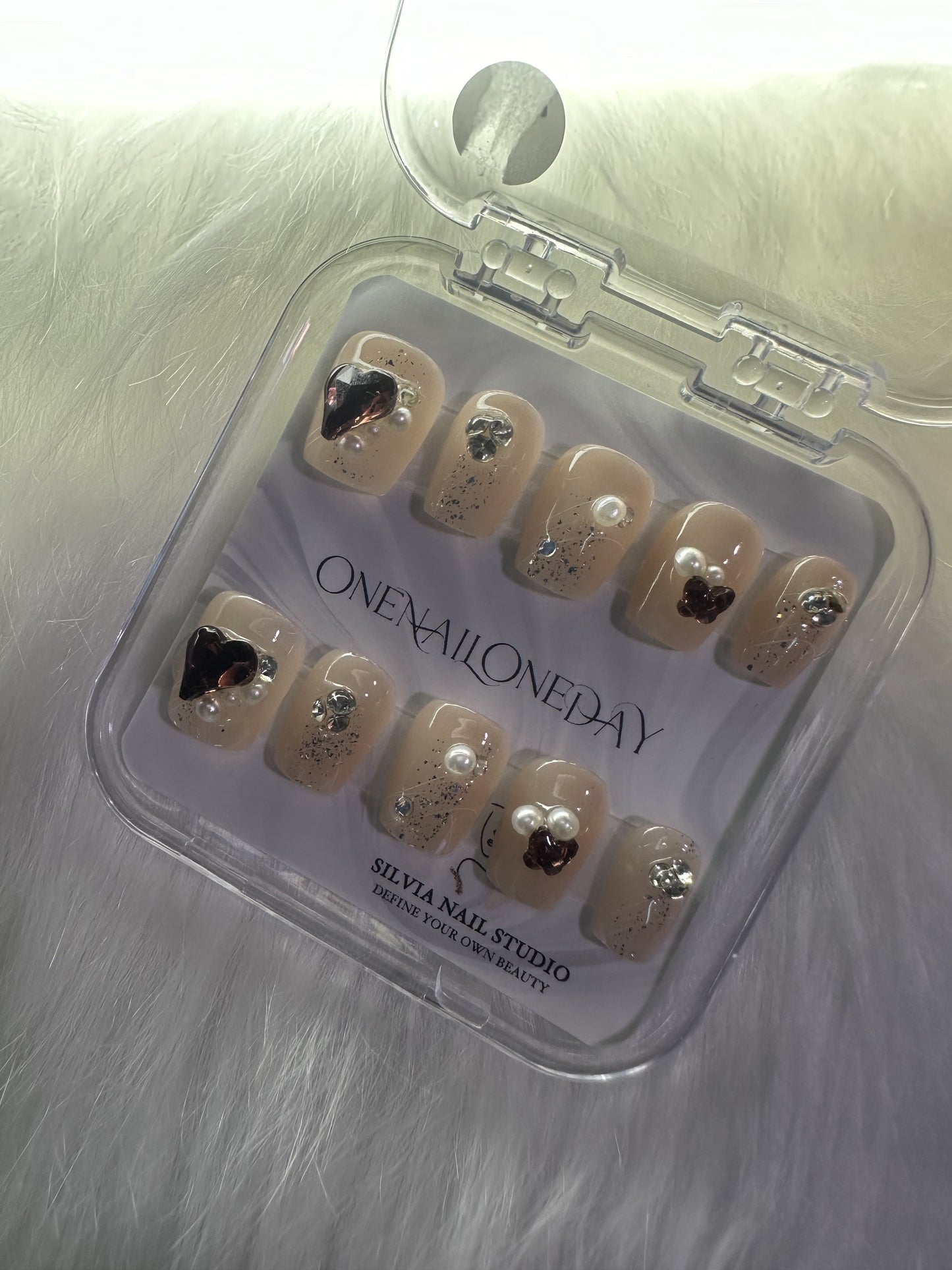 【Last-three days Special Flash Sale】29.99$ for 1/ 99.99$ for 10sets/SALON-GRADE HANDMADE NAILS