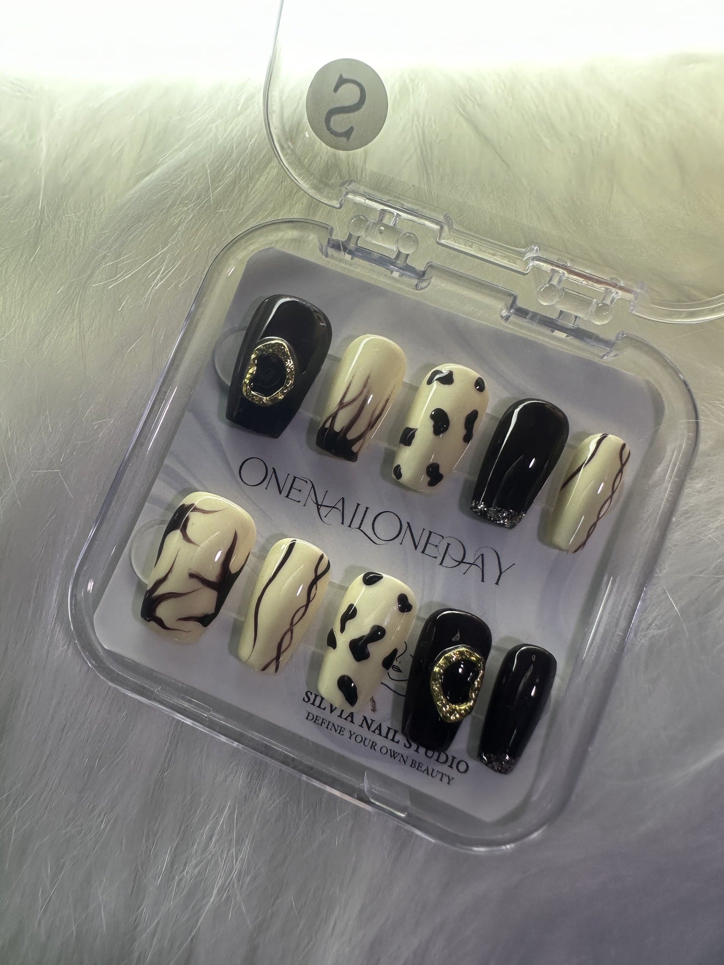 【High-end Handmade Acrylic Nails Salon-grade customized press ons】