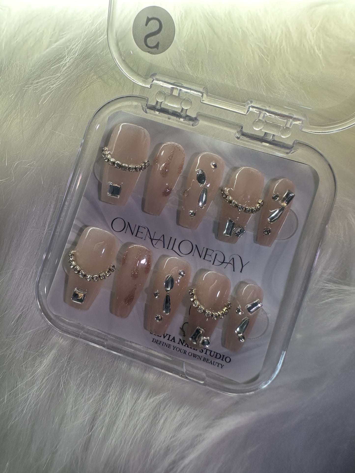 【High-end Handmade Acrylic Nails Salon-grade customized press ons】