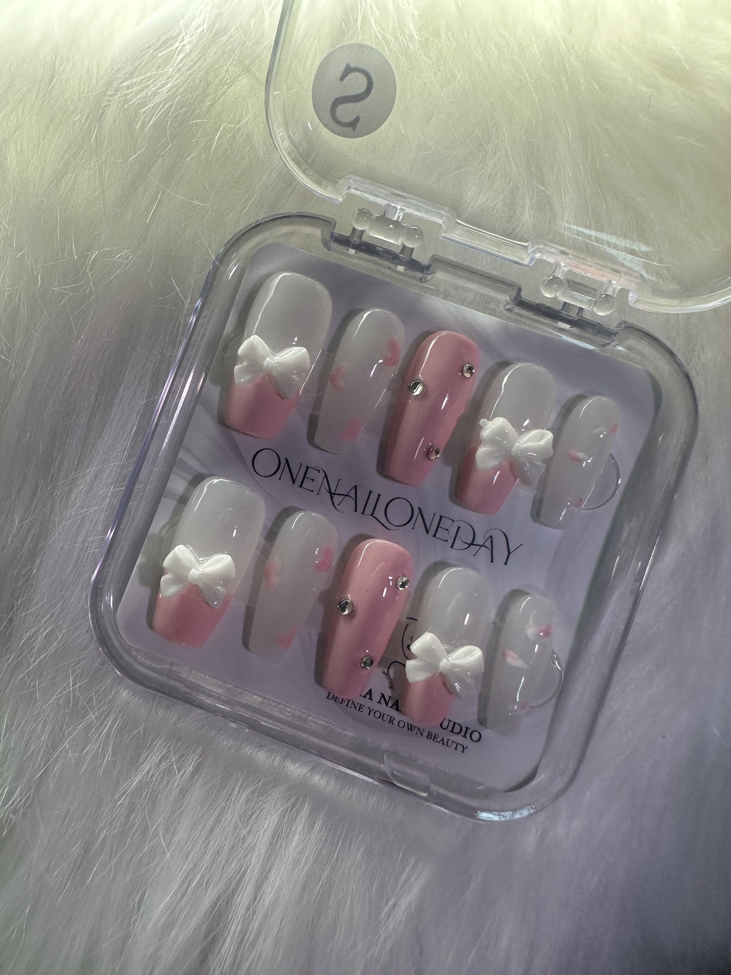 【High-end Handmade Acrylic Nails Salon-grade customized press ons】