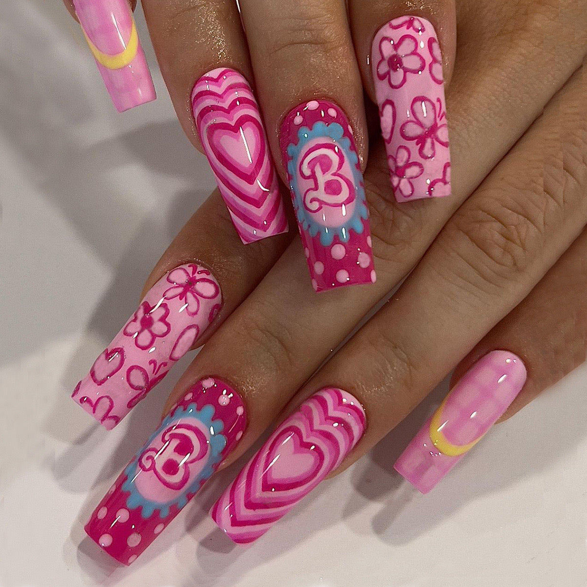 L48 Barbie Dreamheart High-end Press on Nails