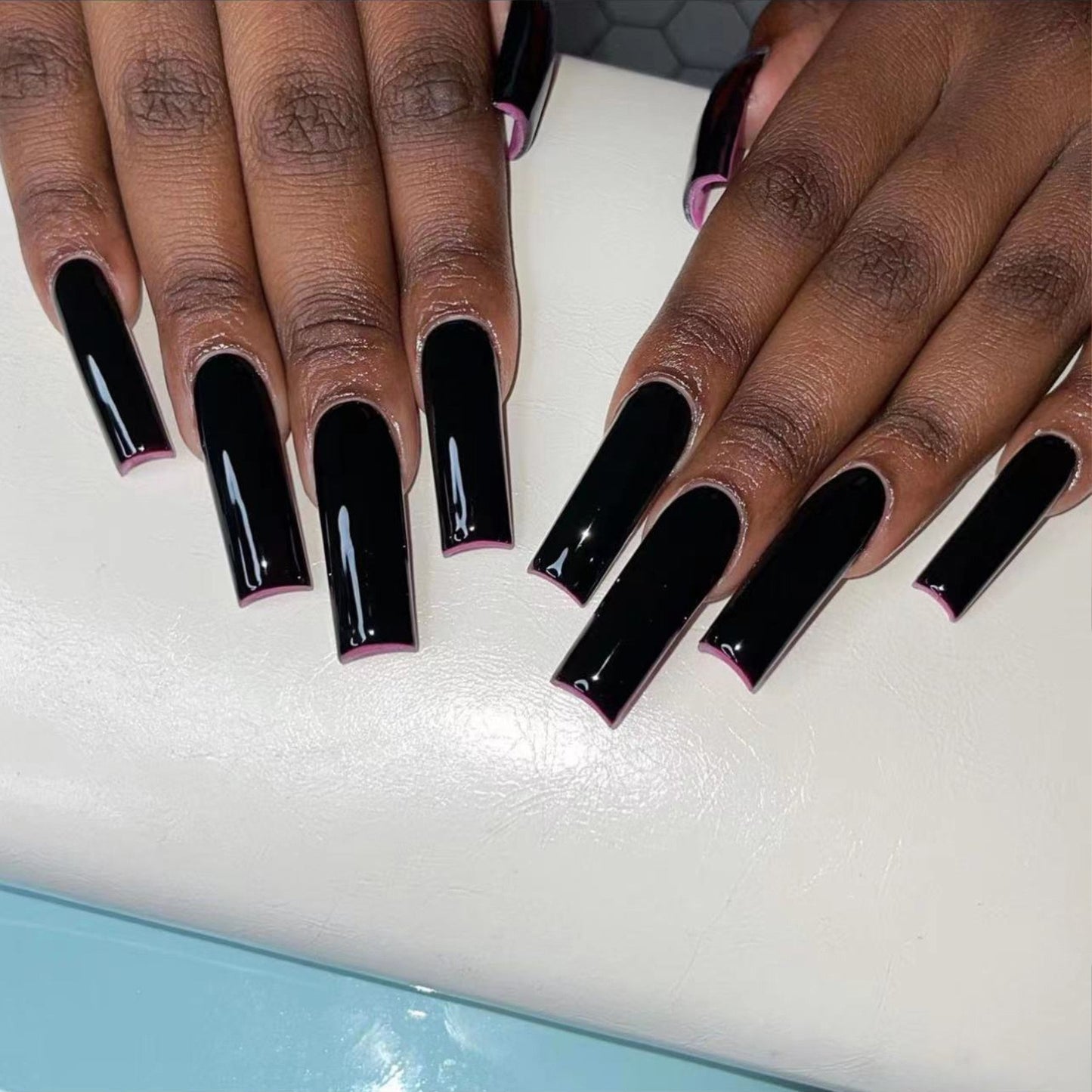 XL05 Black Essence High-end Press on Nails