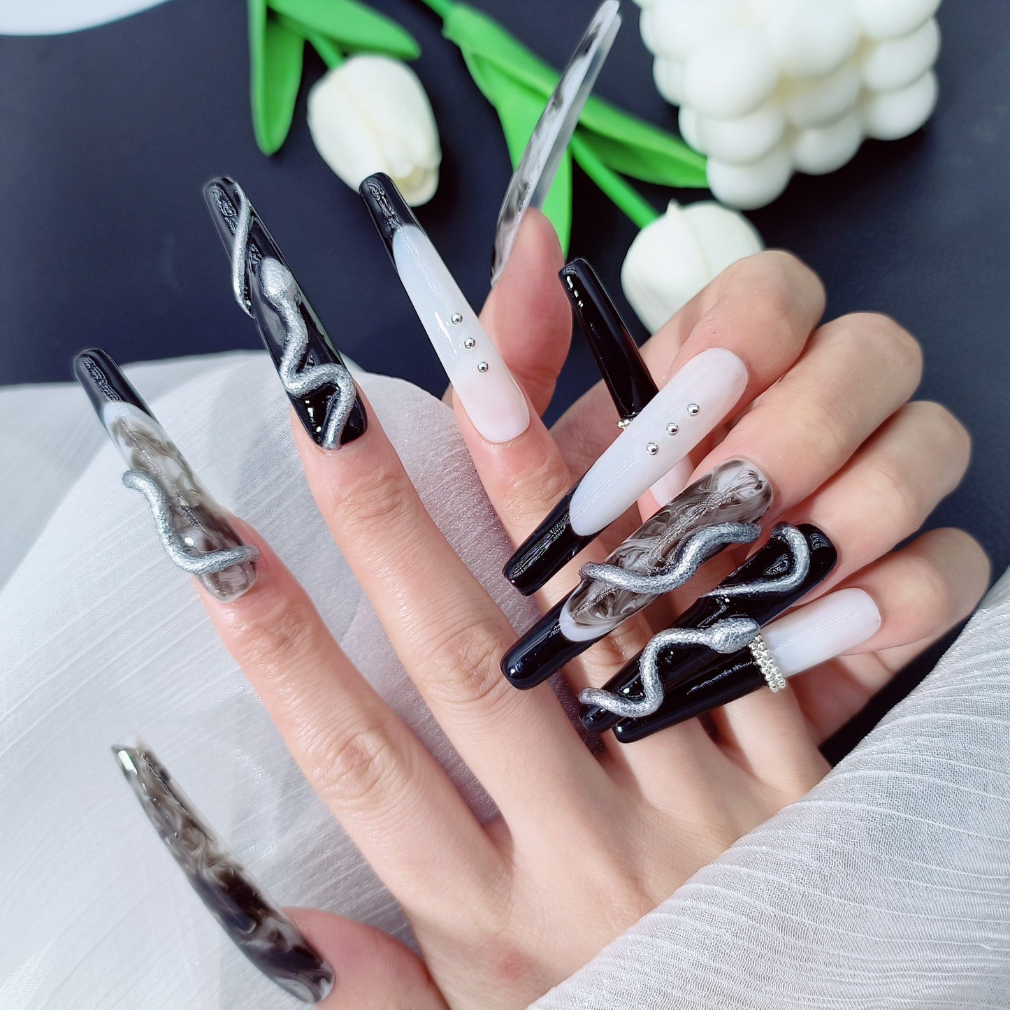 H131 Reusable High-end Press on Nails