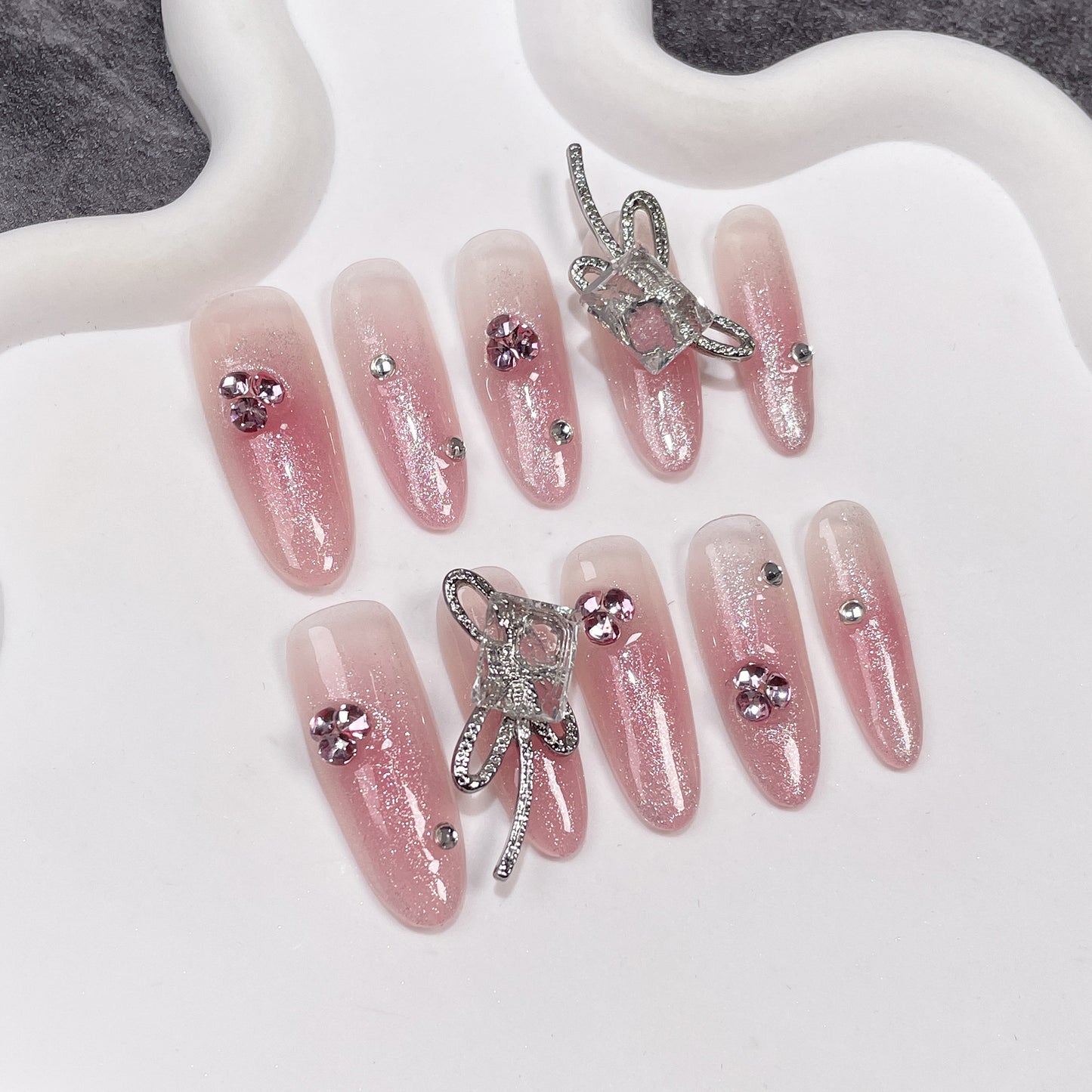 H40 Pink Diamond Blush Gradient High-end Press on Nails