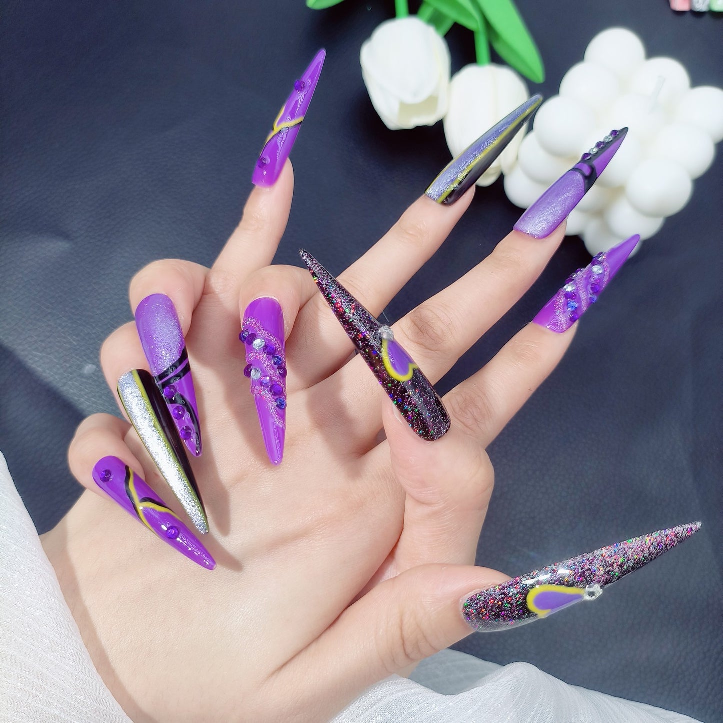 H144  Reusable Acrylic Nails