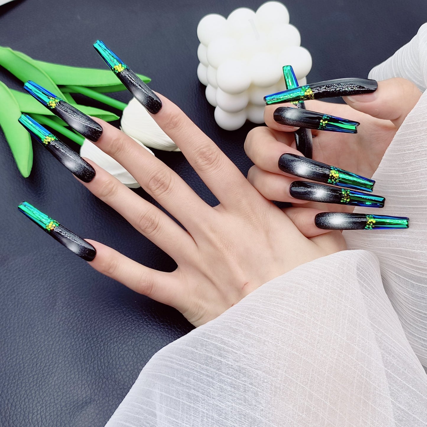 H149  Reusable Acrylic Nails